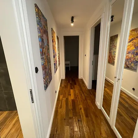 Apartment Comfort Oak