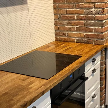 Comfort Oak Apartment